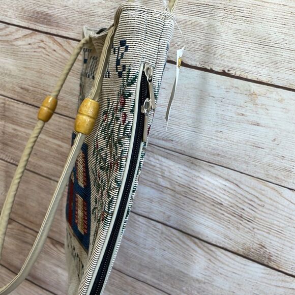 NEW WITH TAGS LID’L DOLLY’S TAPESTRY BAG “HOME IS WHERE‎ THE HEART IS” - Picture 6 of 6